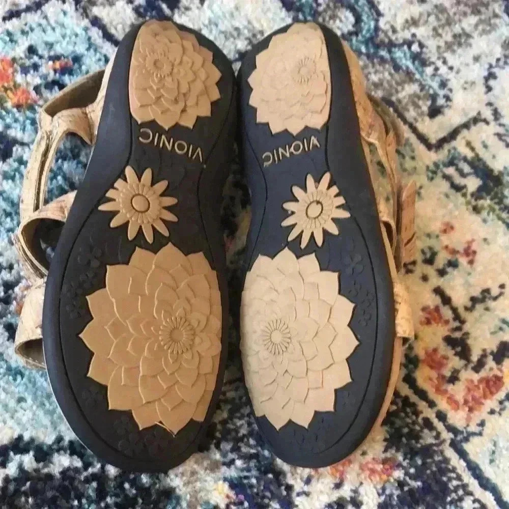 VIONIC Amber Adjustable Gold Cork Sandals - Picture 4 of 13